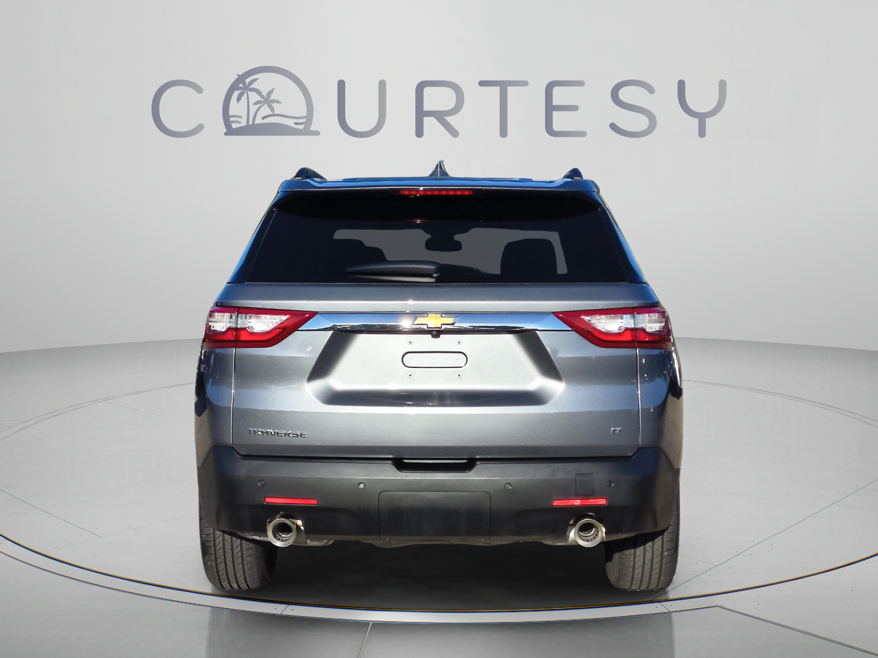 Used 2021 Chevrolet Traverse LT FWD image 4