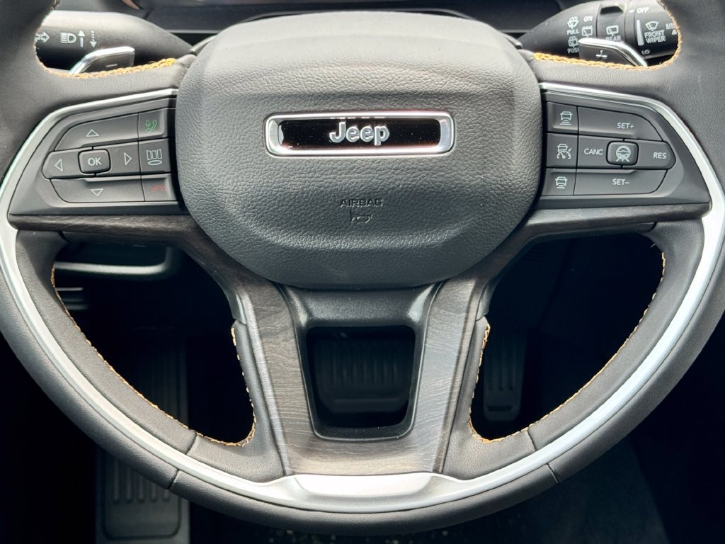 New 2026 Jeep Grand Cherokee L Limited AWD/4WD image 21