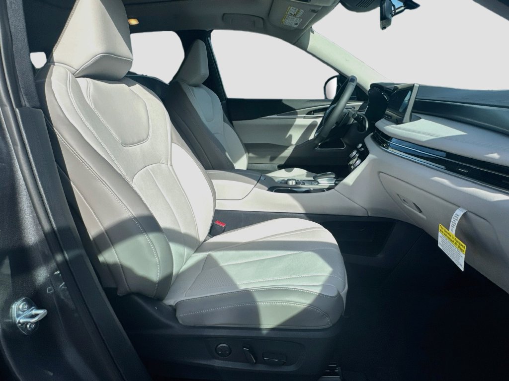 New 2027 INFINITI QX60 Luxe w/ Cargo Package FWD image 32