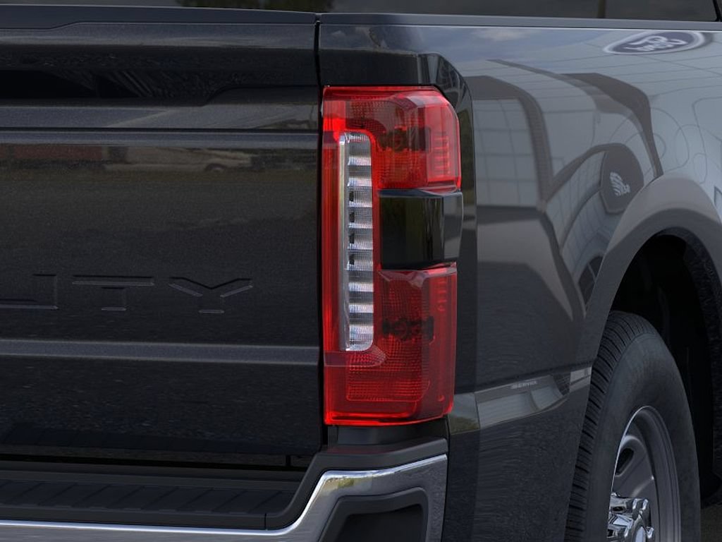 New 2026 Ford F350 XL w/ 360-Degree Camera Package RWD image 21