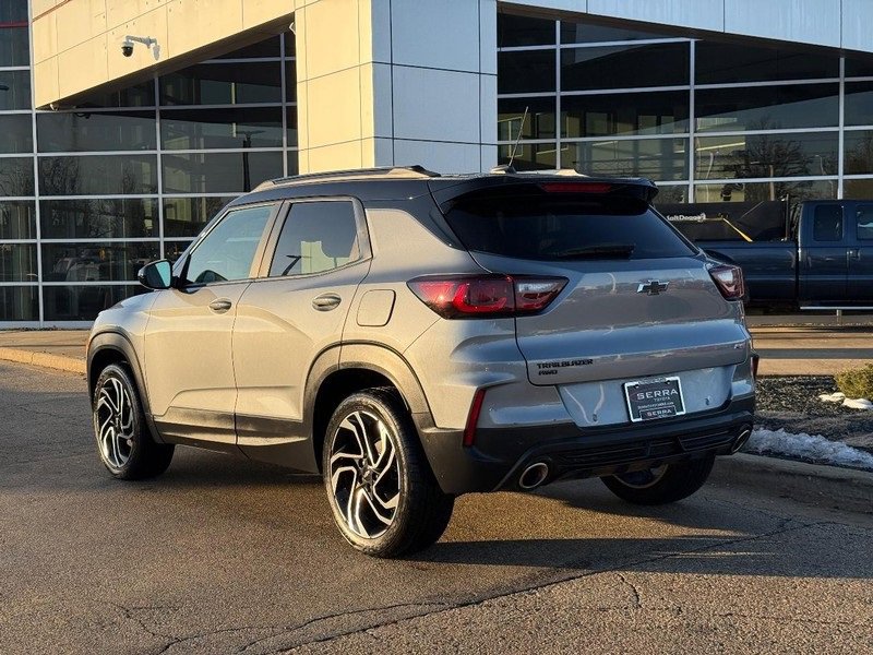 Used 2024 Chevrolet TrailBlazer RS w/ Convenience Package image 5