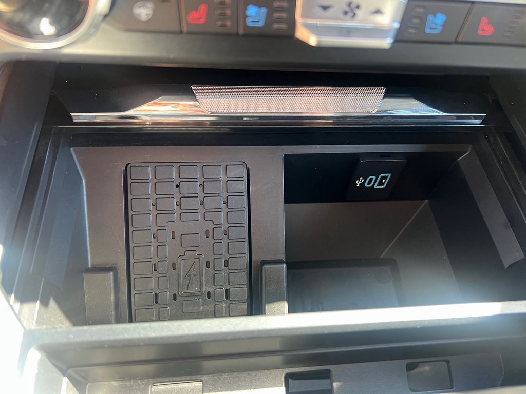 Used 2024 Ford F250 Lariat image 7