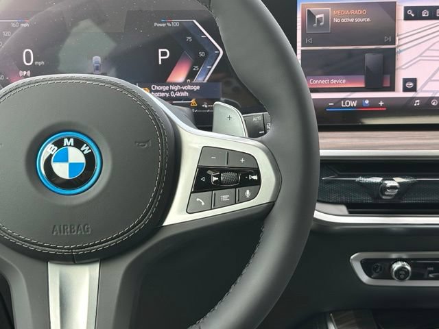 New 2026 BMW X5 xDrive50e w/ M Sport Package AWD/4WD image 21