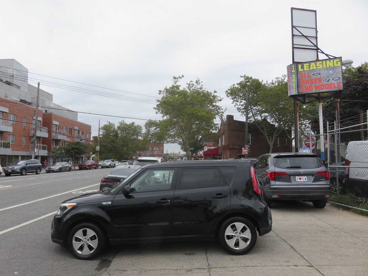 Used 2015 Kia Soul FWD image 6