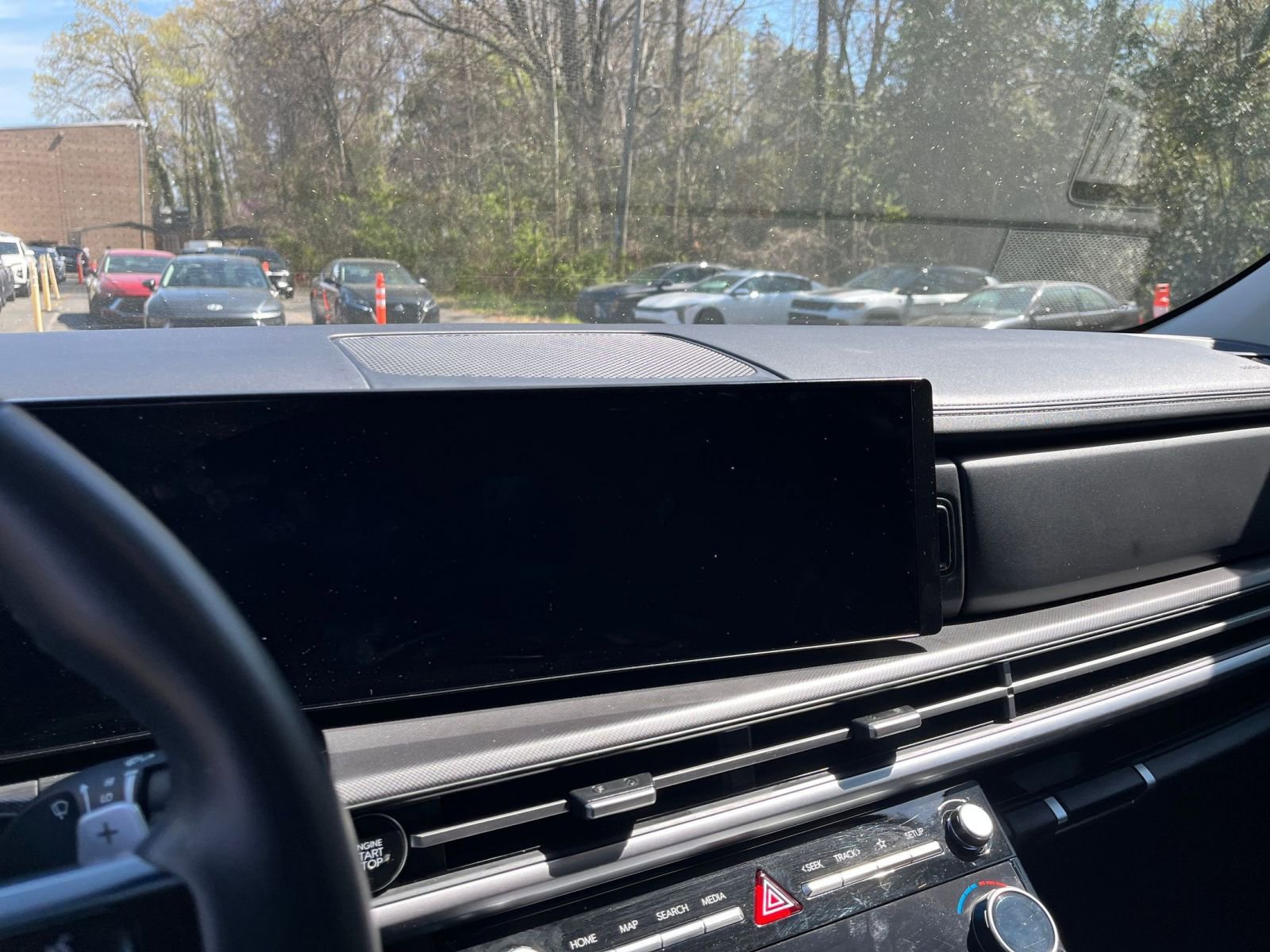 Used 2025 Hyundai Santa Fe SEL image 17