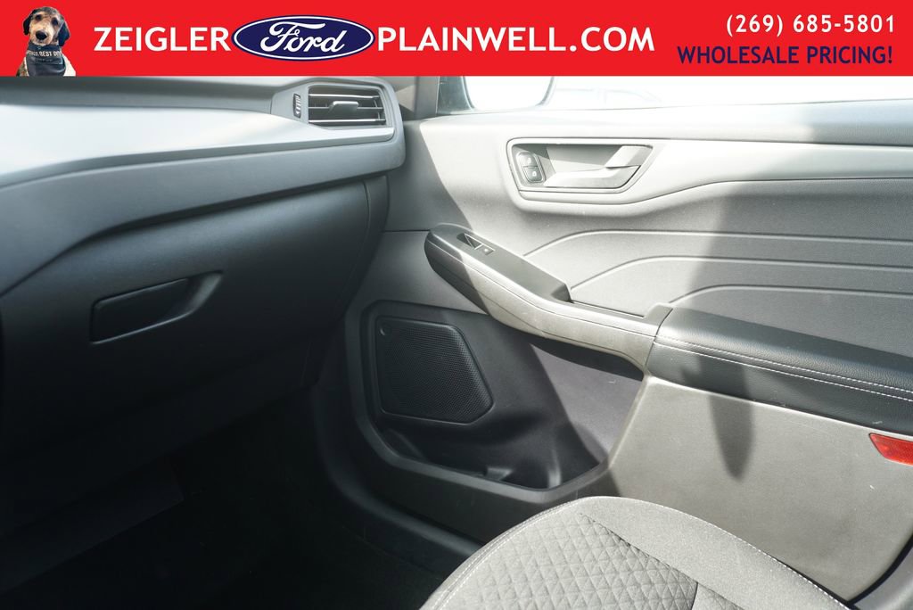 Used 2024 Ford Escape Active image 30