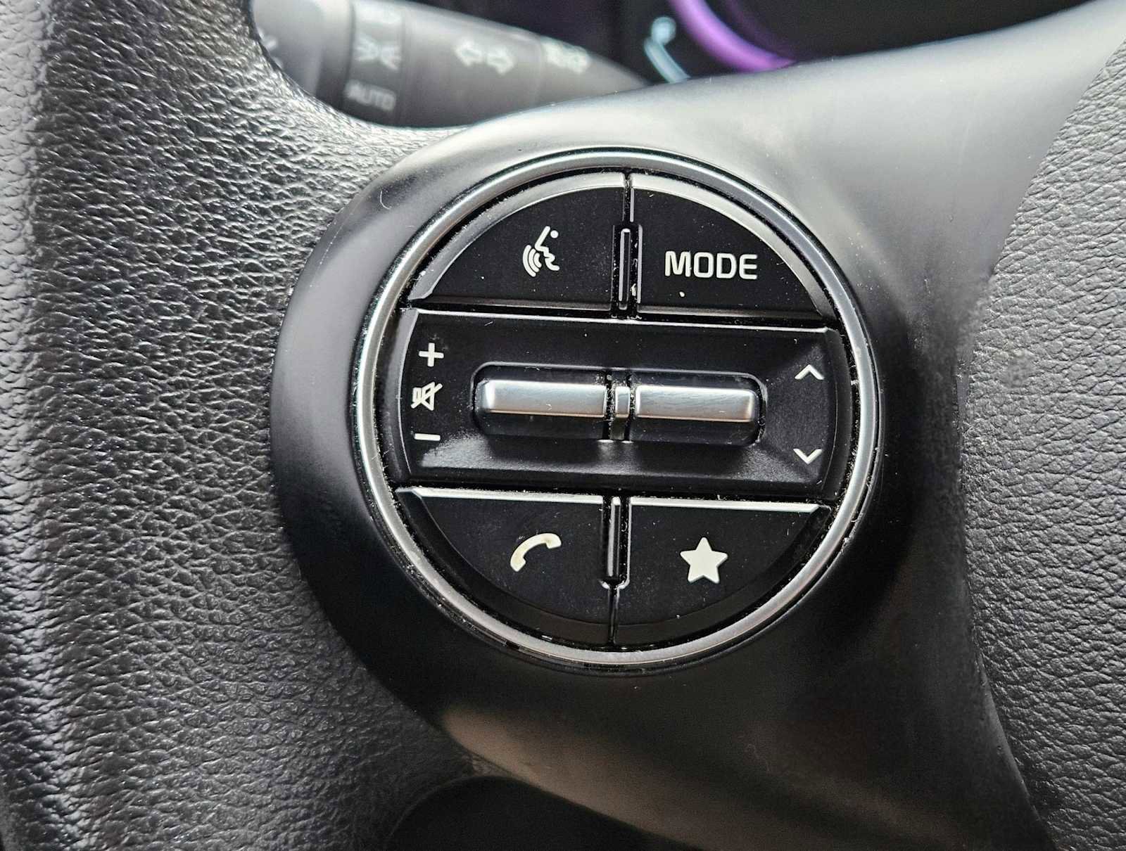 Used 2023 Kia Soul LX w/ Option Group 015 image 19