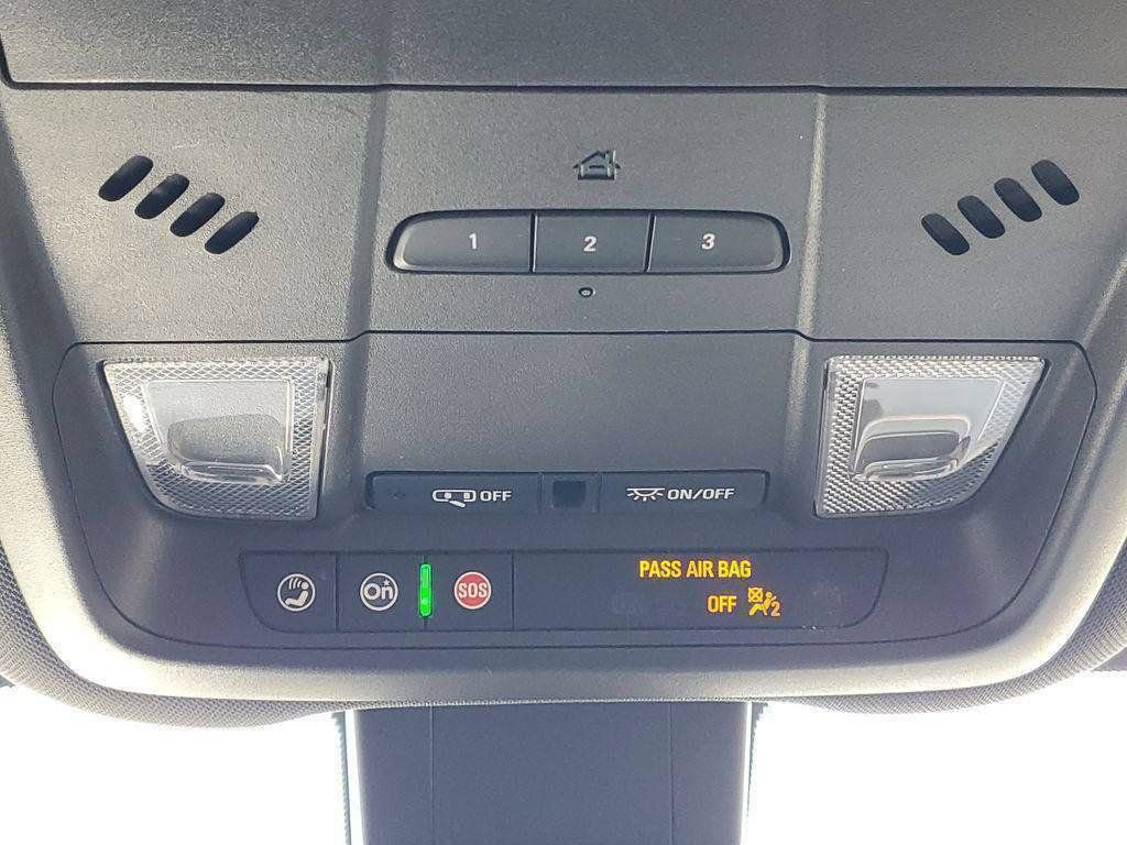 Certified 2022 Chevrolet Equinox Premier FWD image 20