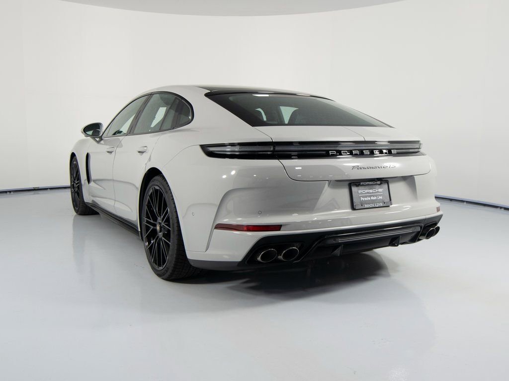 New 2026 Porsche Panamera GTS image 3