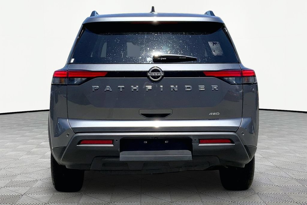 Used 2025 Nissan Pathfinder SV AWD/4WD image 6