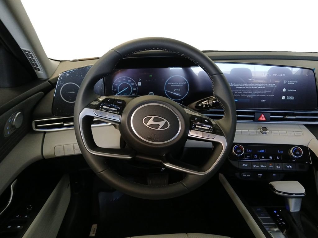 New 2026 Hyundai Elantra Limited FWD image 12