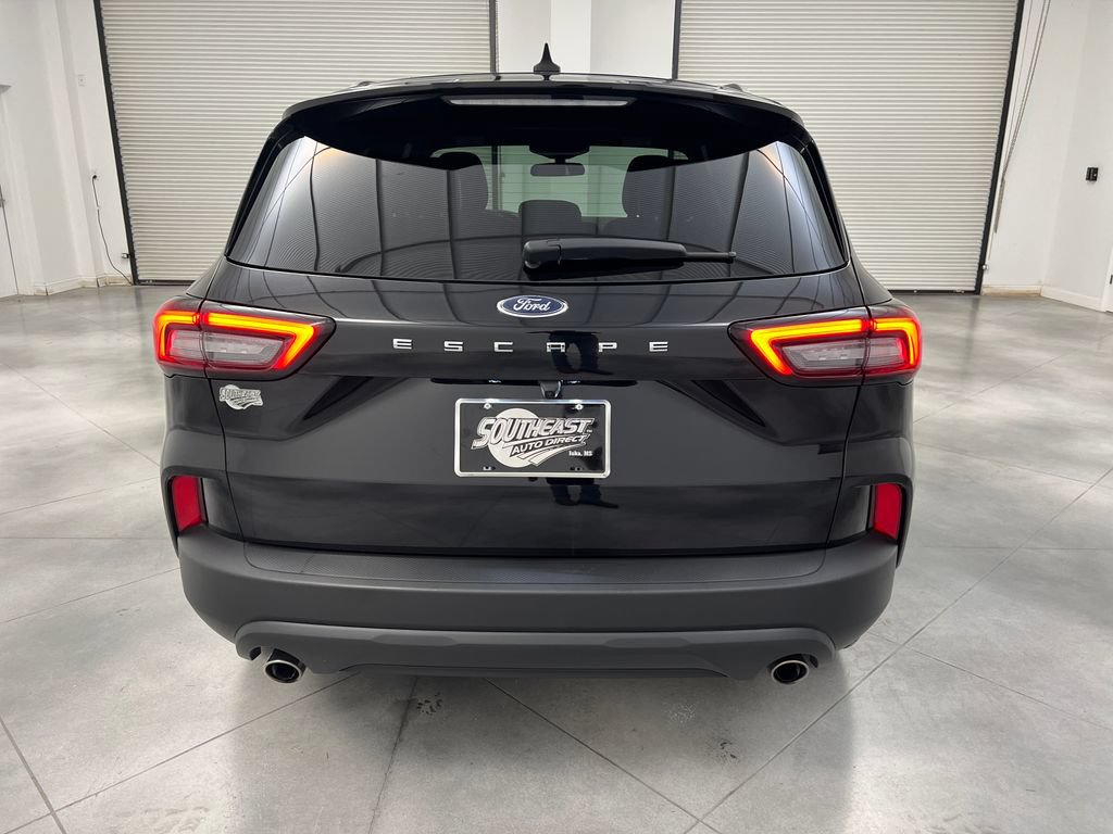 Used 2026 Ford Escape ST-Line FWD image 8