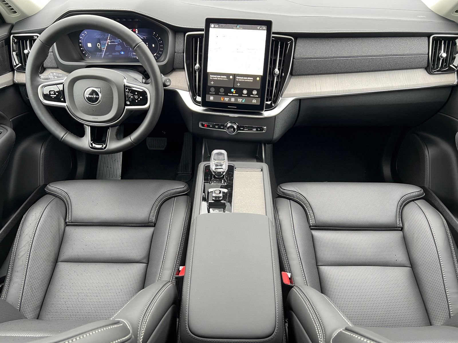 New 2026 Volvo XC90 B6 Ultra image 19