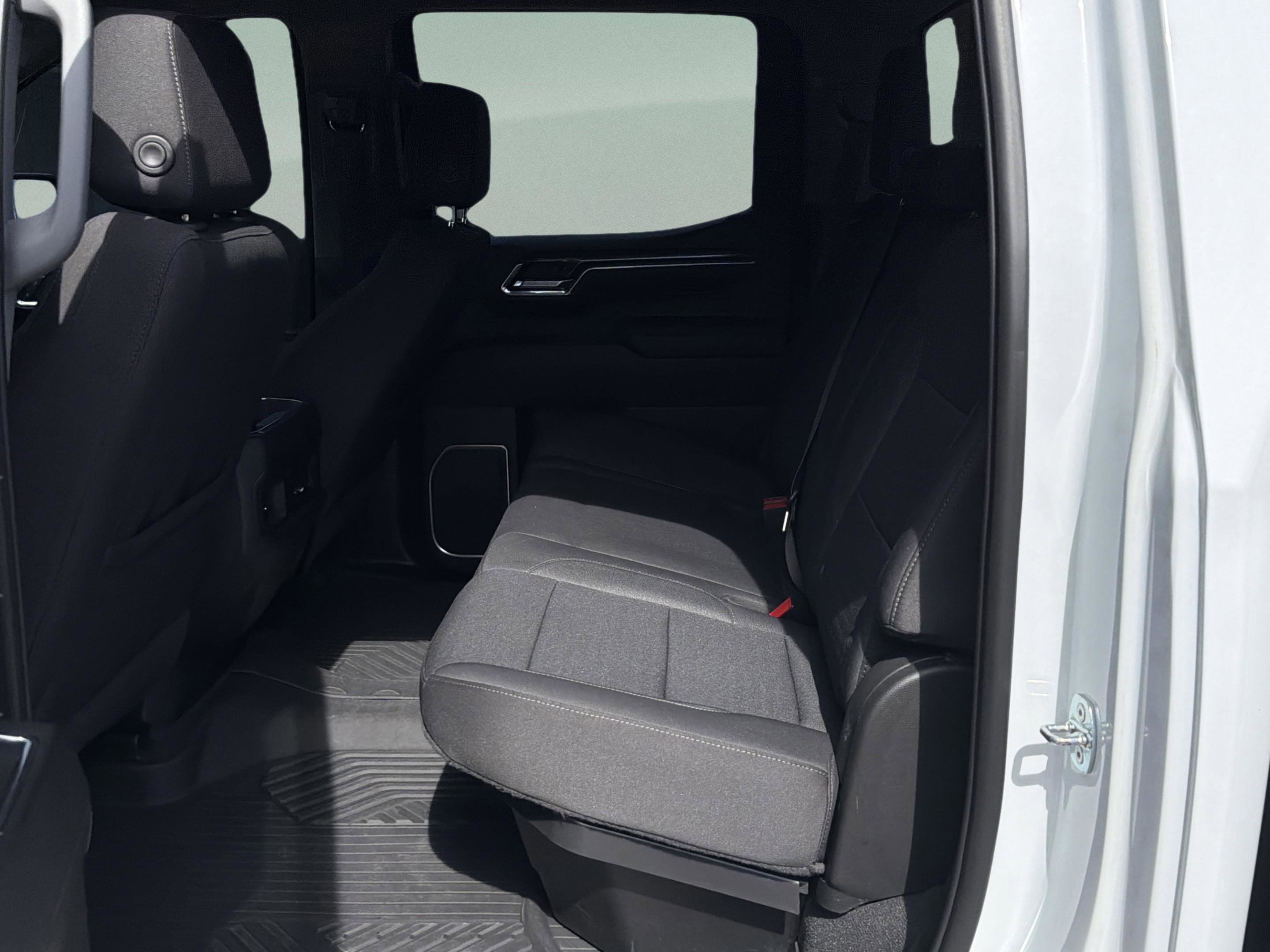 Used 2023 Chevrolet Silverado 1500 LT Trail Boss w/ Protection Package image 21