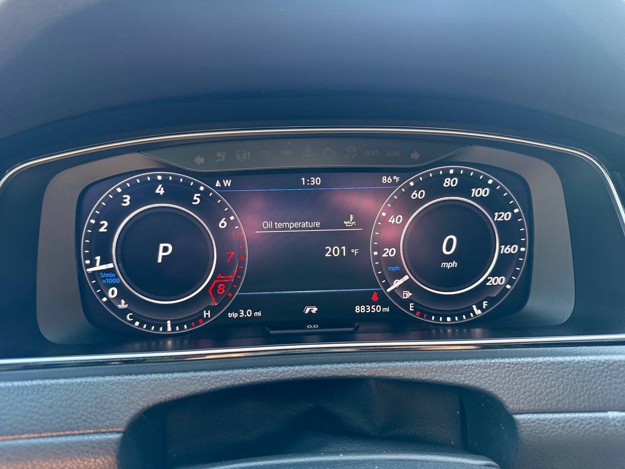 Used 2019 Volkswagen Golf R 4-Door AWD/4WD image 27