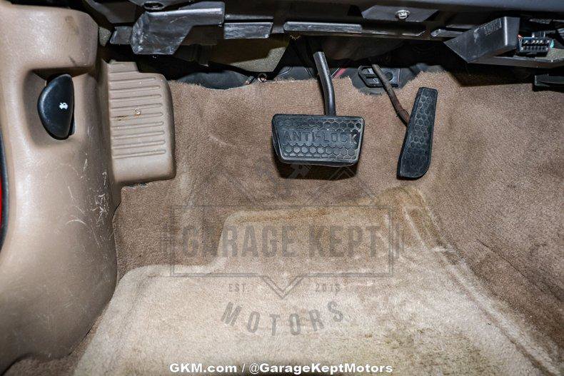 Used 1995 Pontiac Firebird Coupe image 91