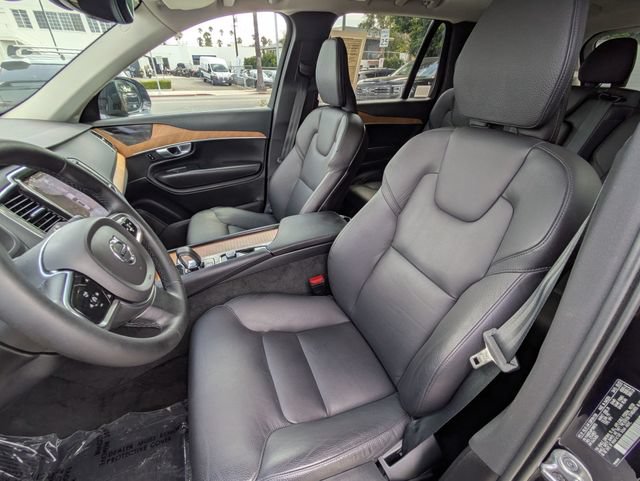 Certified 2023 Volvo XC90 T8 Plus AWD/4WD image 13