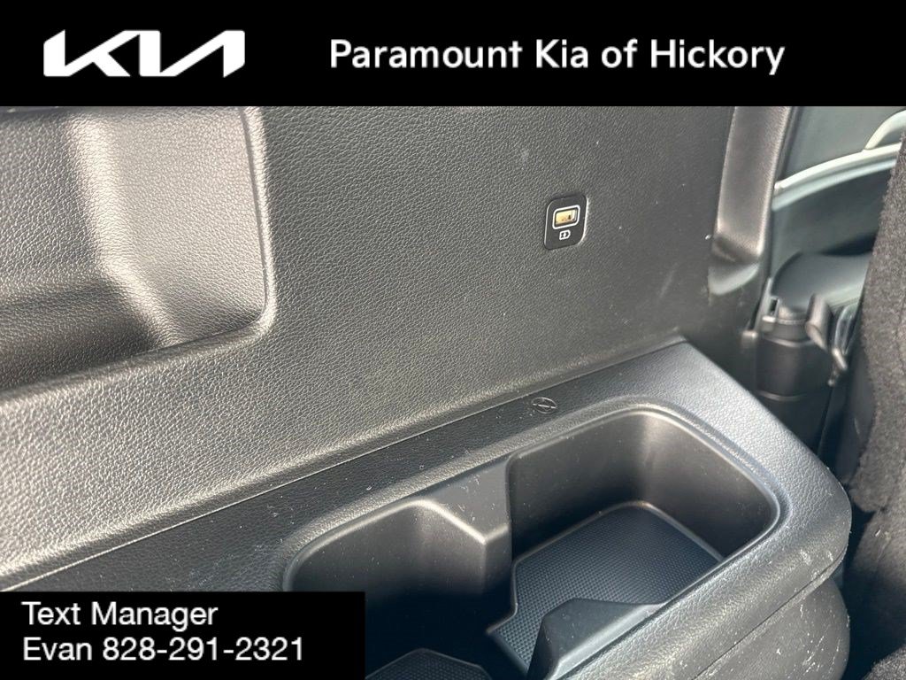 Used 2022 Kia Telluride S AWD/4WD image 14