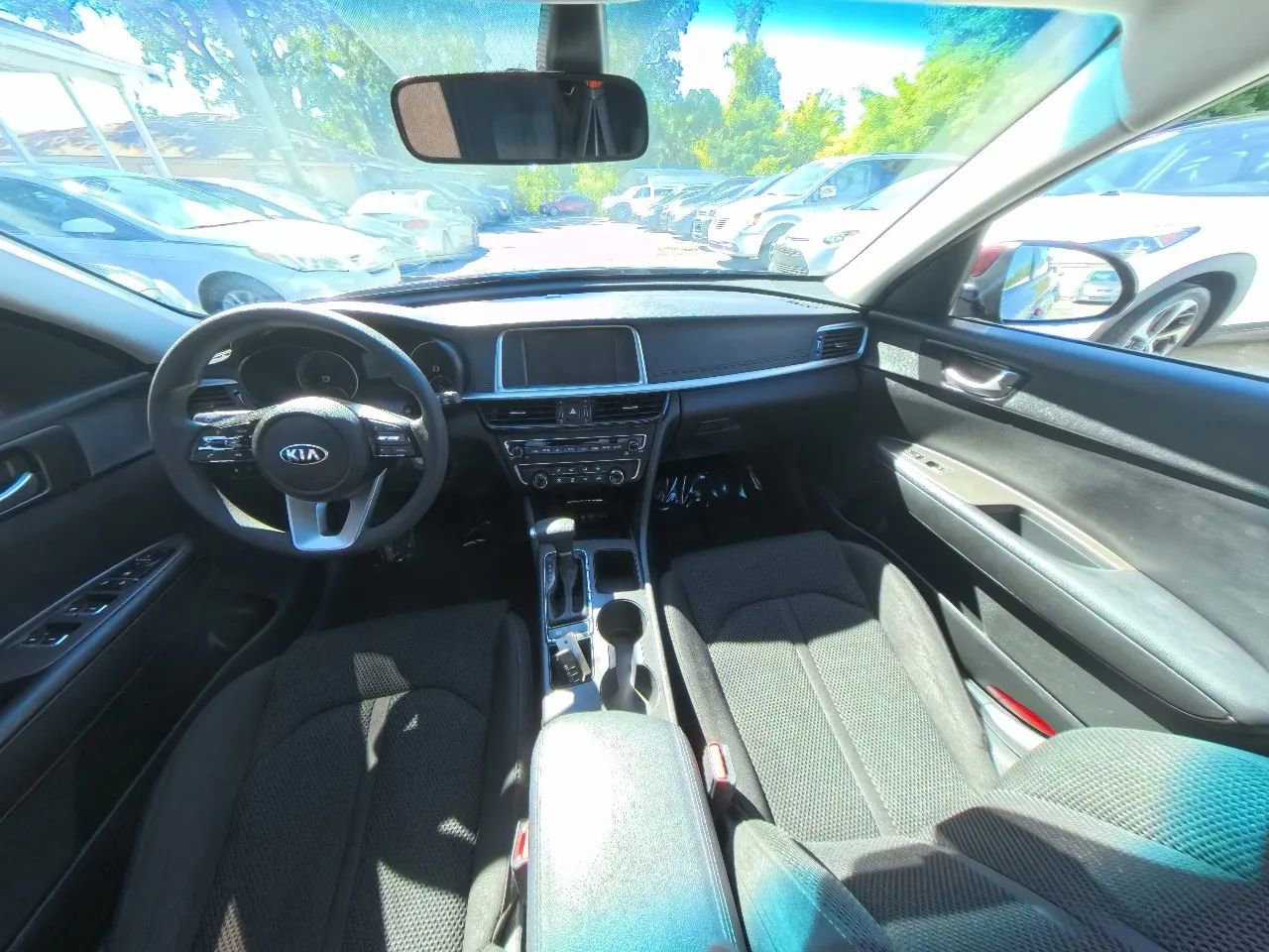Used 2020 Kia Optima LX FWD image 23