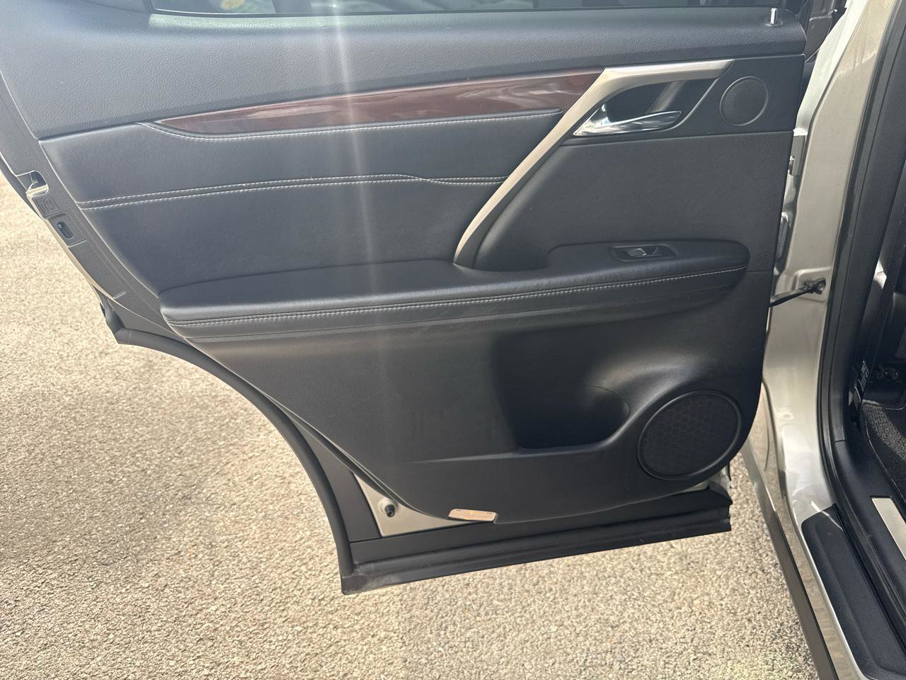 Used 2017 Lexus RX 350 FWD w/ Premium Package image 17