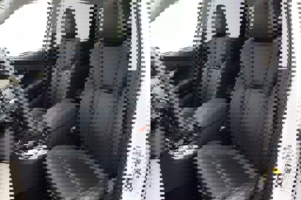 Used 2022 Subaru Ascent Limited w/ Technology Package image 17