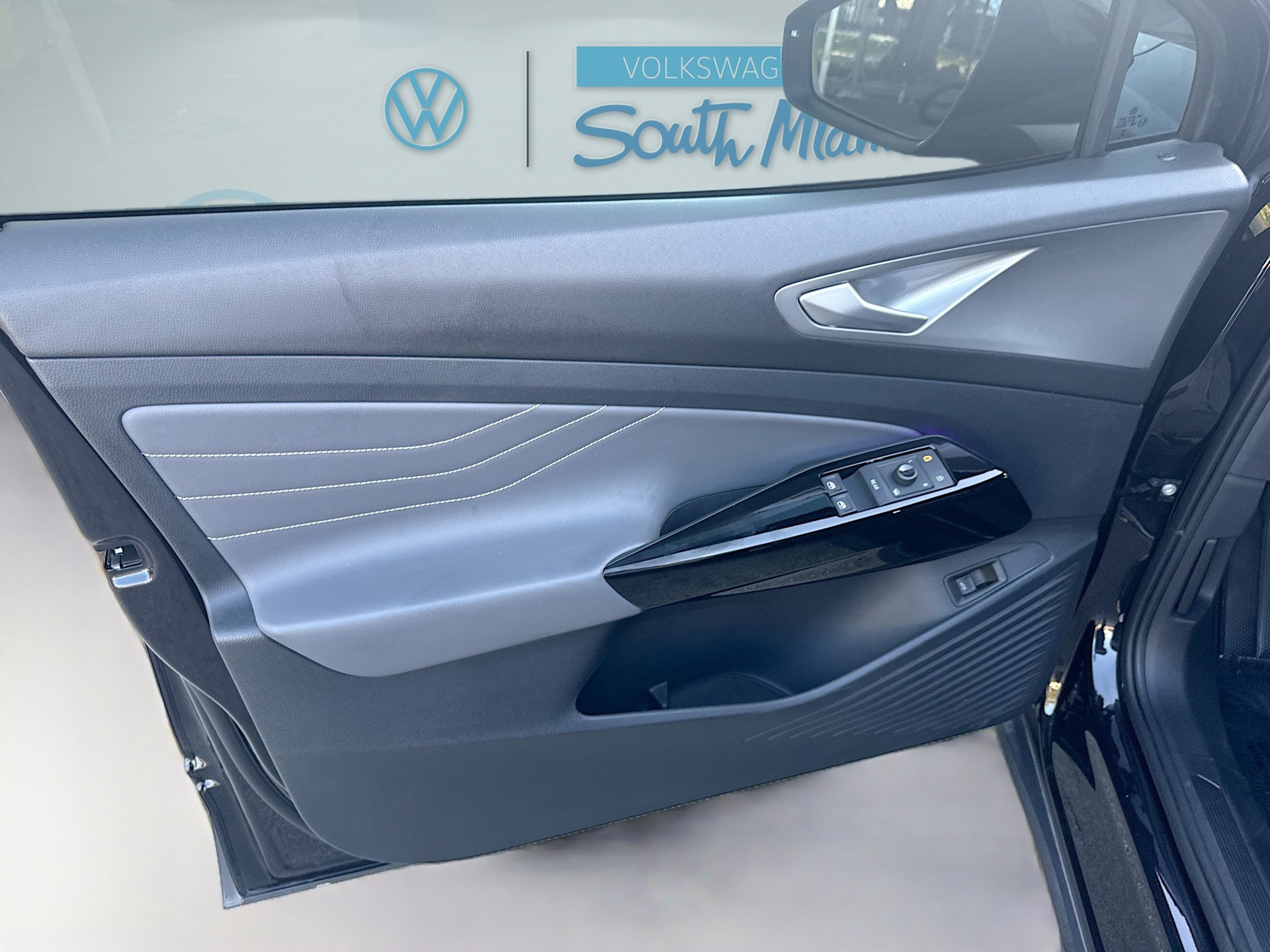 Used 2024 Volkswagen ID.4 S RWD image 20