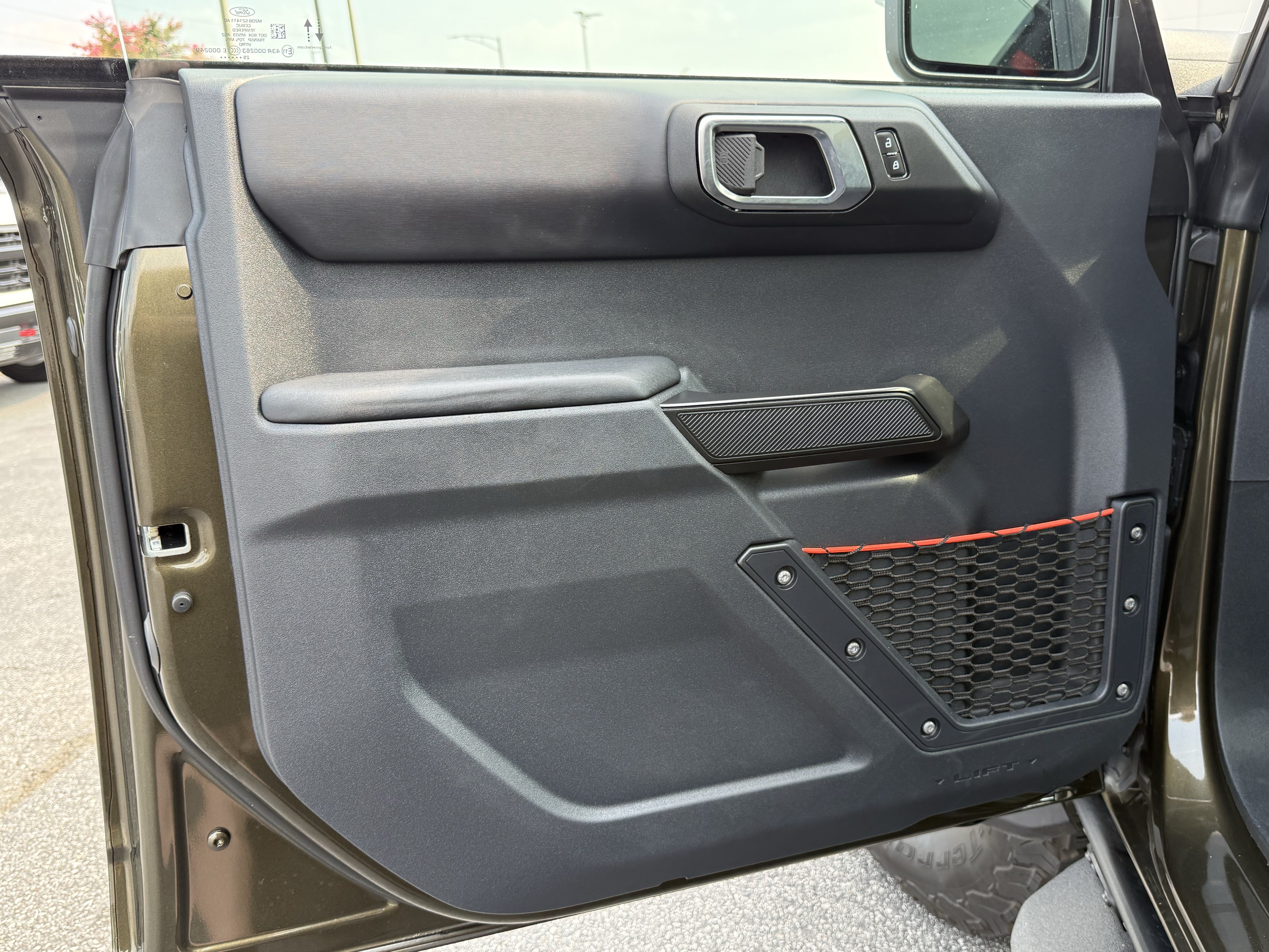 Used 2025 Ford Bronco Raptor AWD/4WD image 14