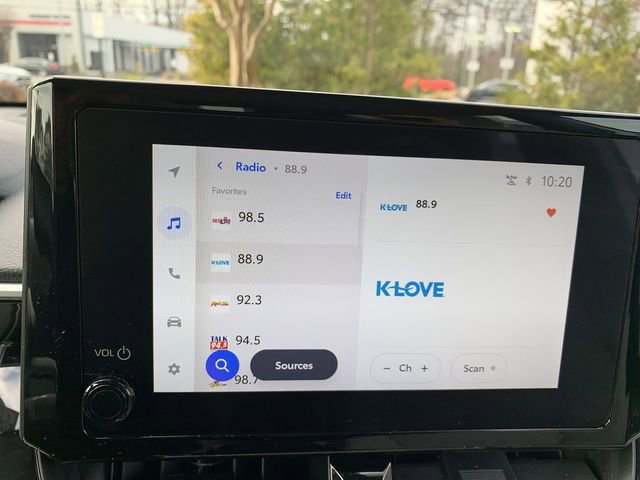 Used 2025 Toyota Corolla Cross L image 24