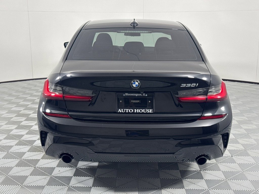 Used 2021 BMW 330i Sedan w/ M Sport Package image 6