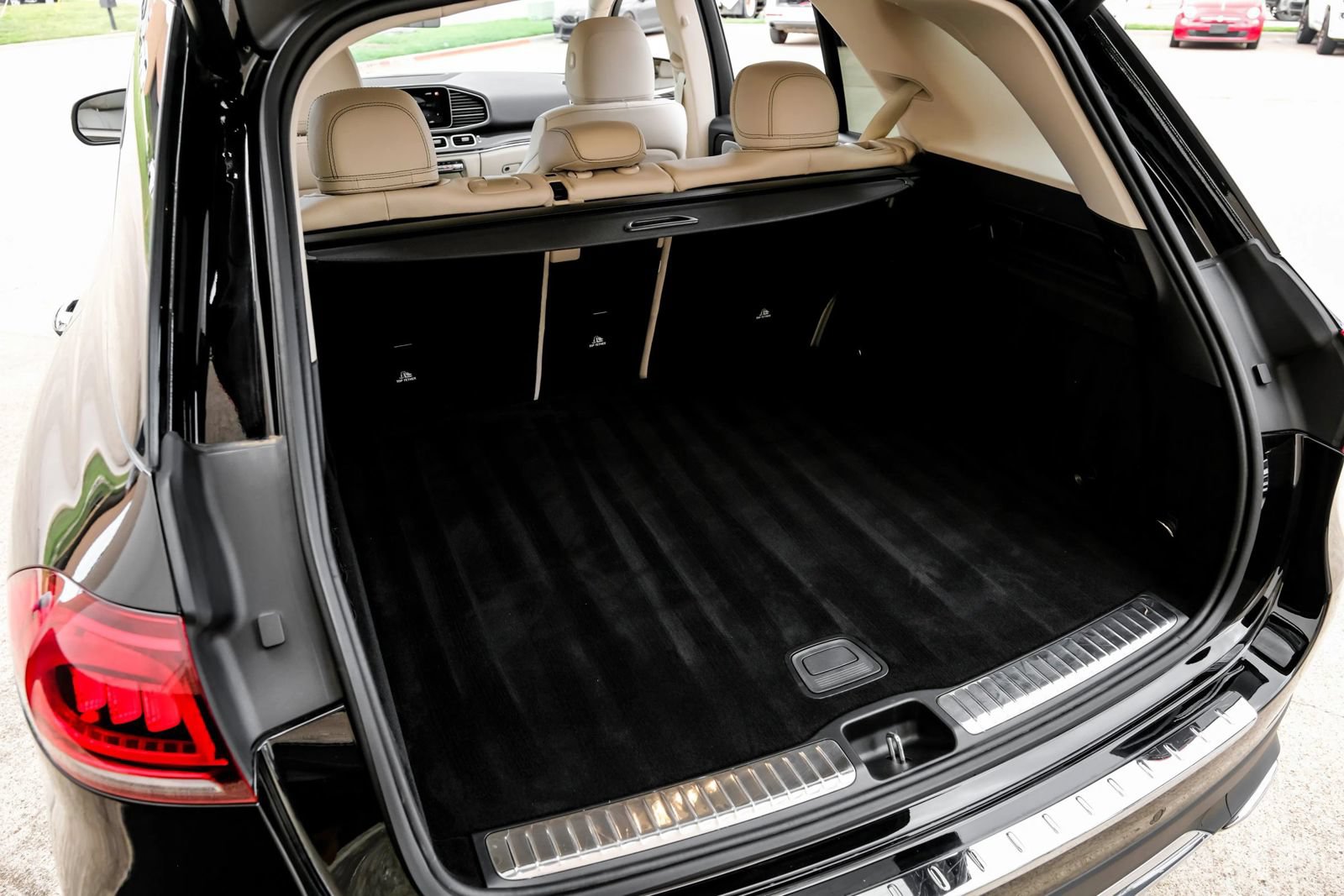 Used 2021 Mercedes-Benz GLE 350 w/ Premium Package image 66
