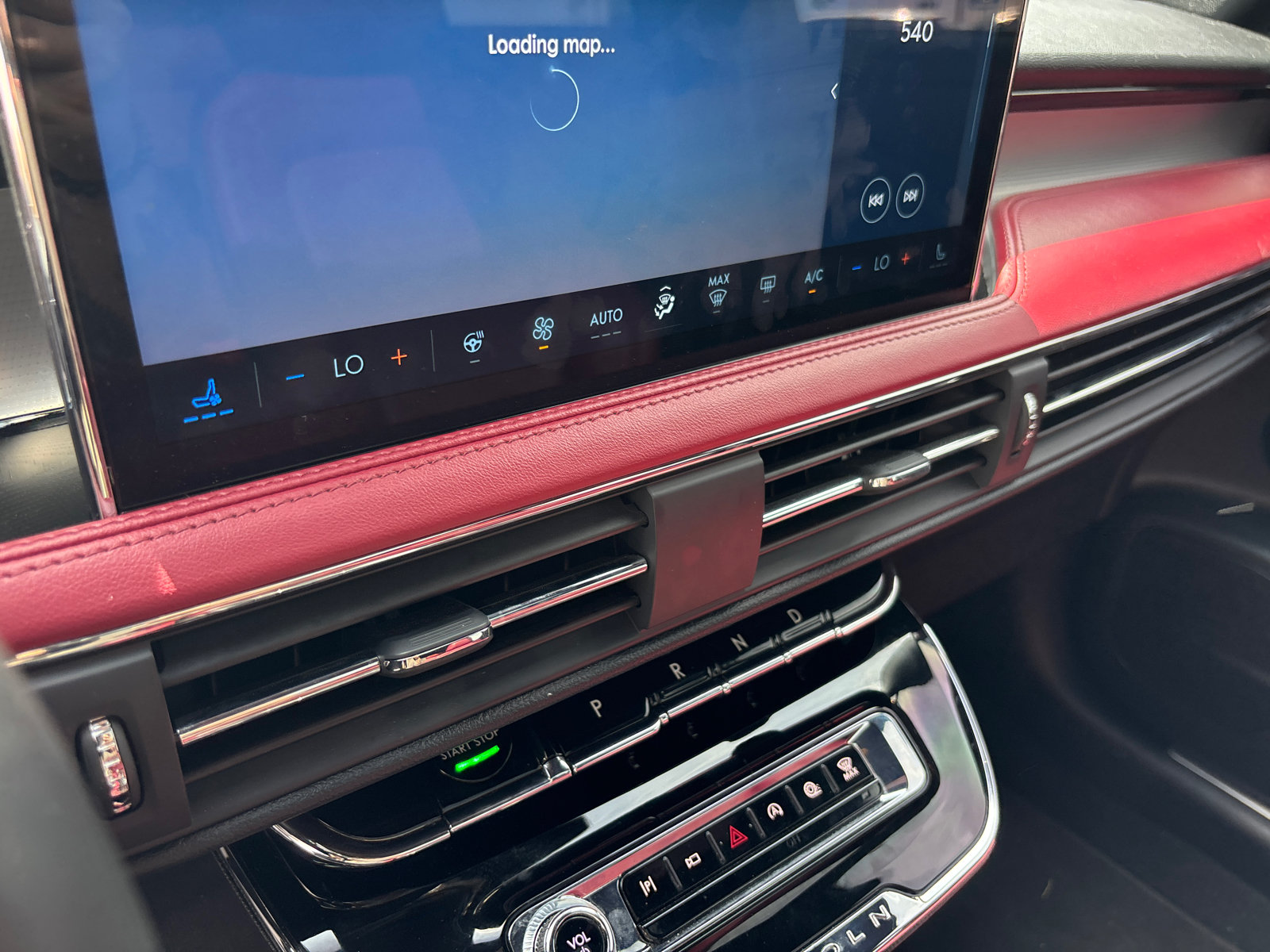 Certified 2025 Lincoln Corsair Reserve AWD/4WD image 21