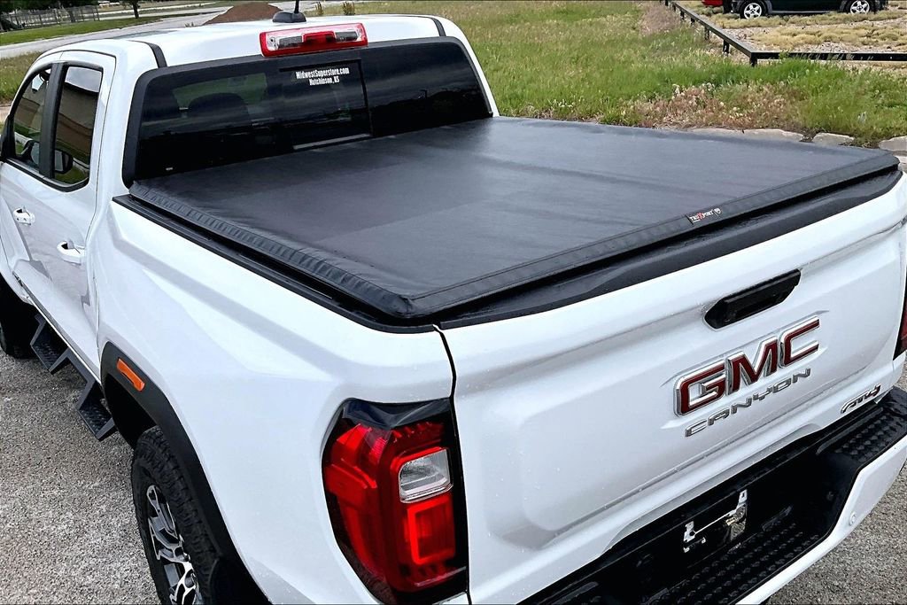 Used 2023 GMC Canyon AT4 w/ AT4 Premium Package AWD/4WD image 33