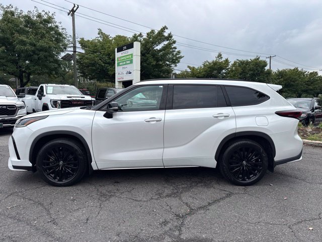 Used 2024 Toyota Highlander XSE AWD/4WD image 19