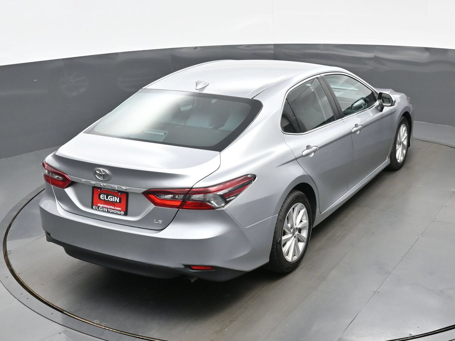 Used 2022 Toyota Camry LE FWD image 40