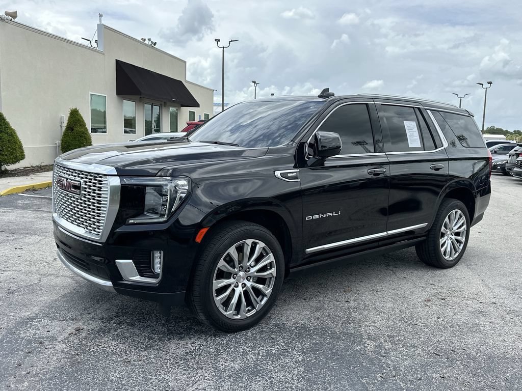 Used 2023 GMC Yukon Denali RWD image 8