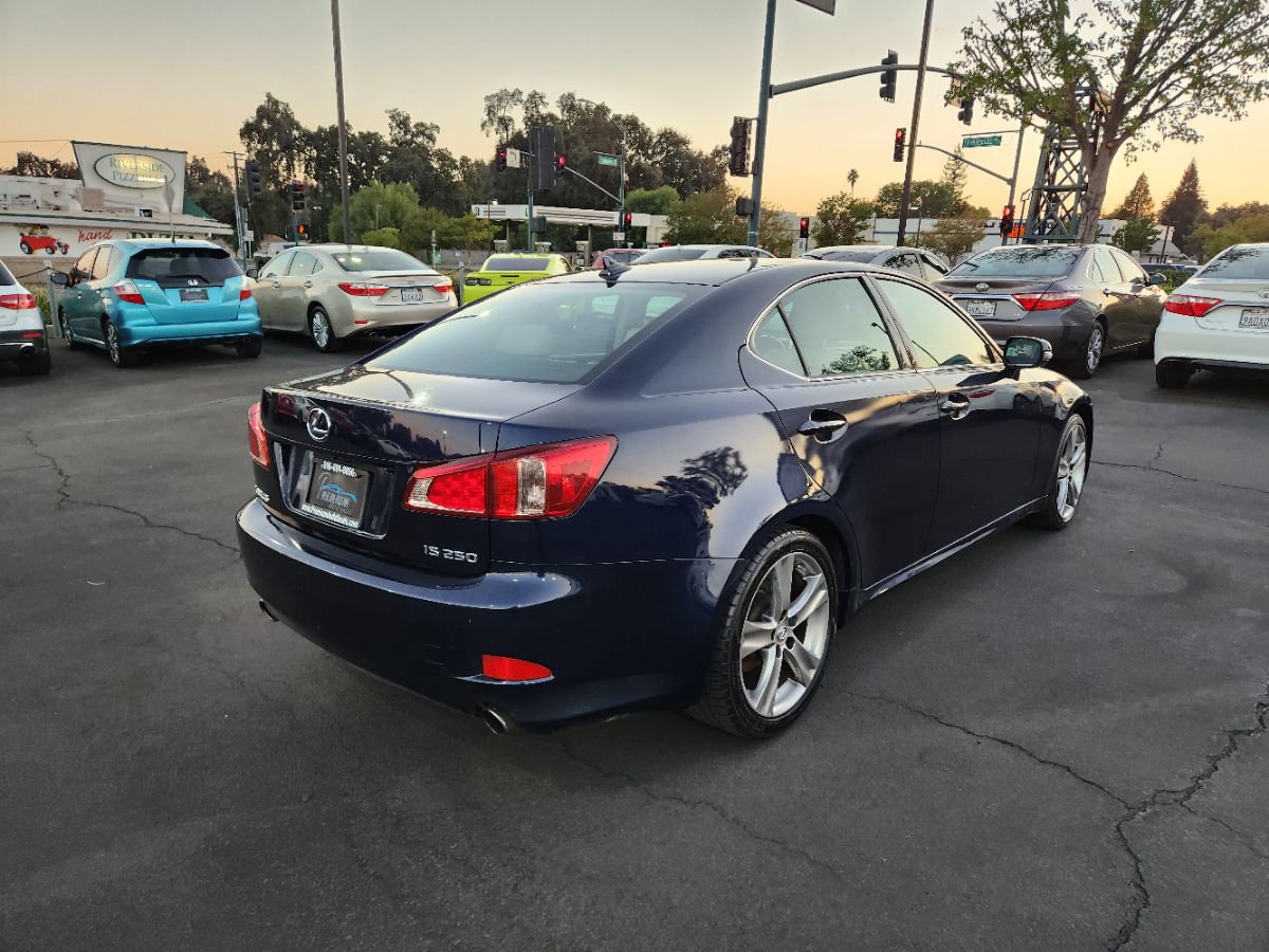 Used 2011 Lexus IS 250 image 5