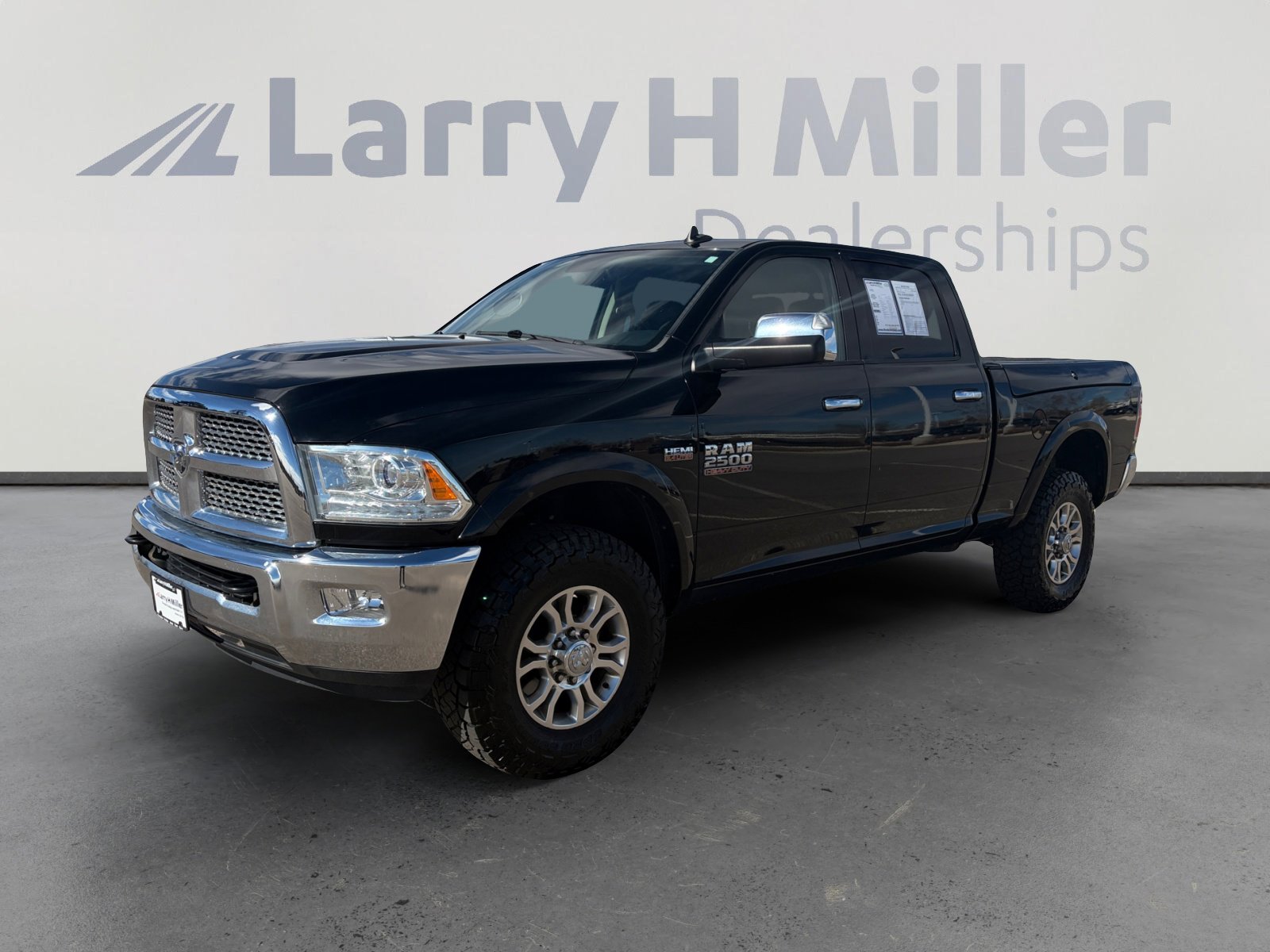 Used 2014 RAM 2500 Laramie w/ HD Snow Plow Prep Group image 1