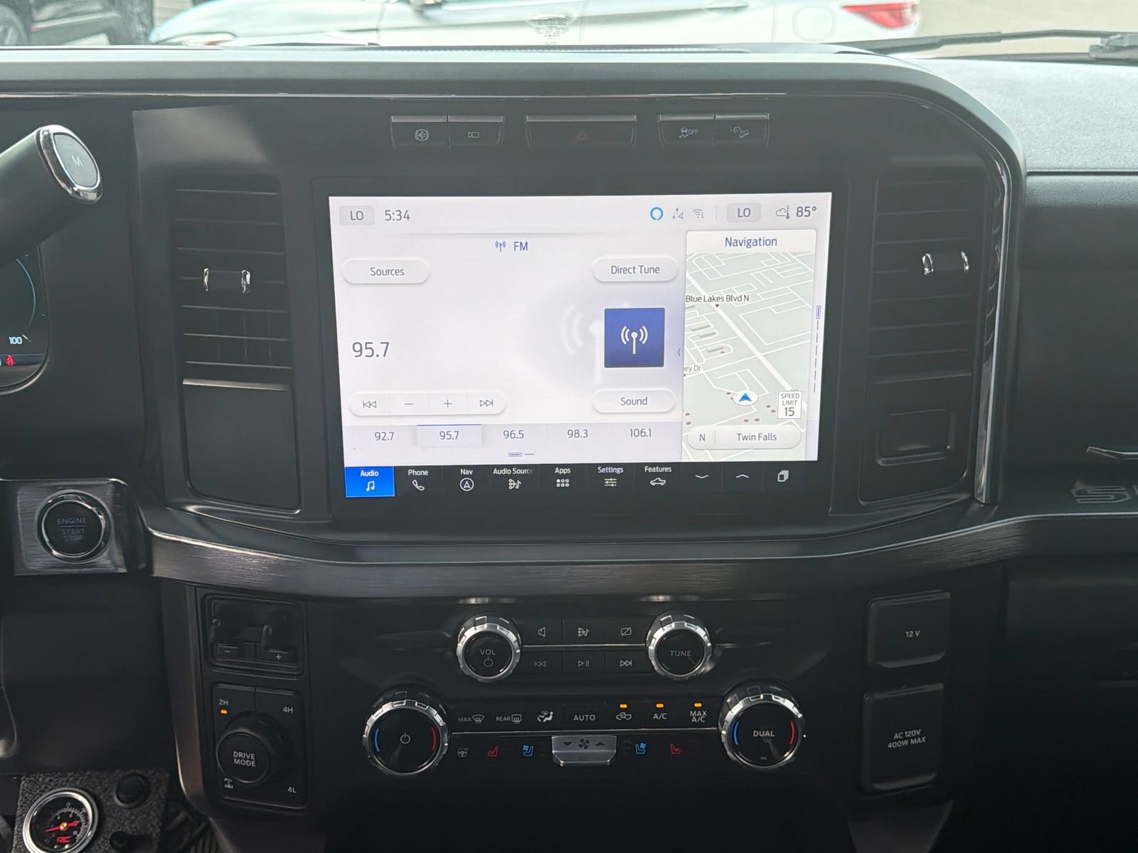 Used 2024 Ford F250 Lariat w/ Sport Appearance Package AWD/4WD image 18