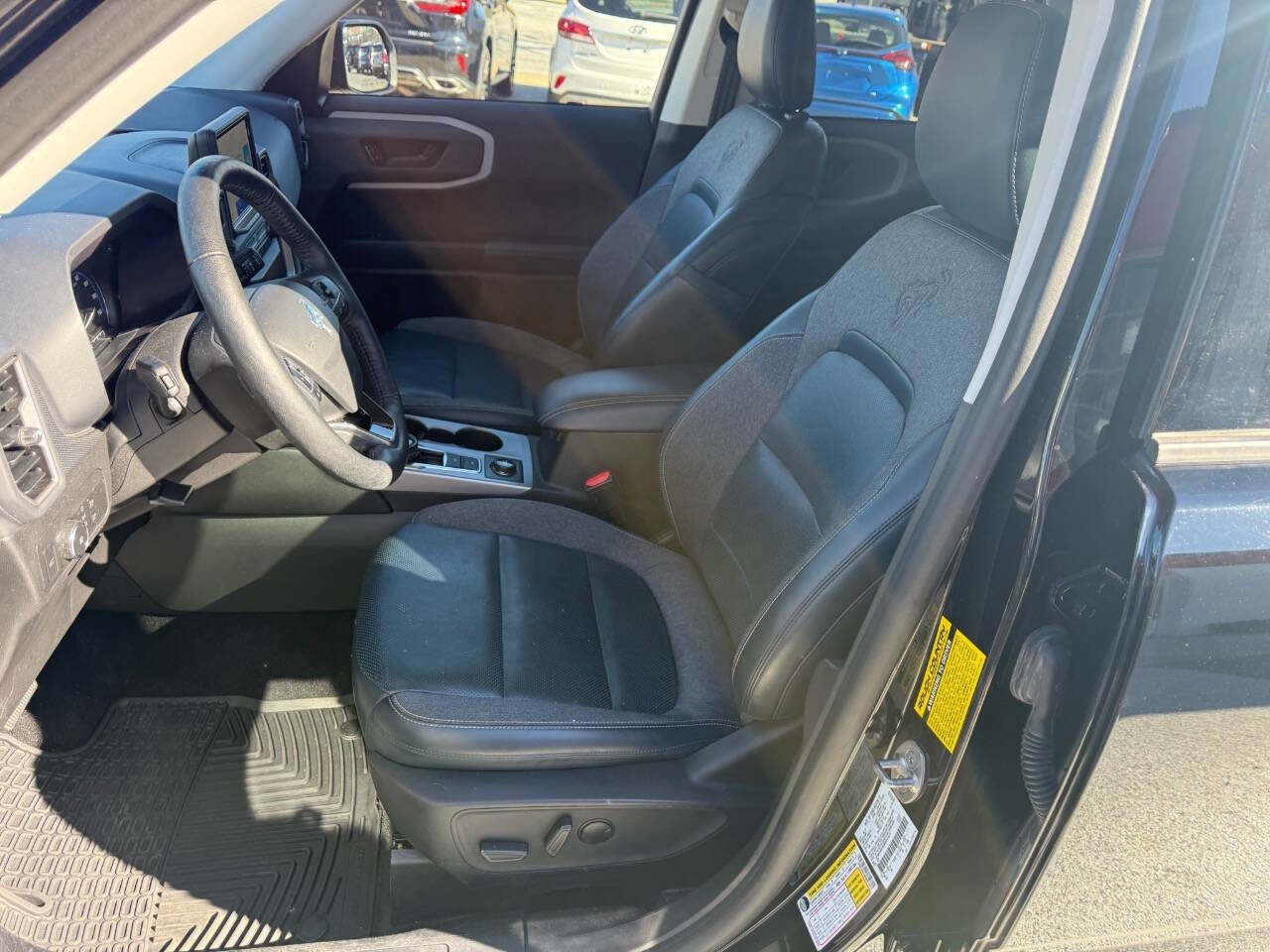 Used 2021 Ford Bronco Sport Outer Banks image 4