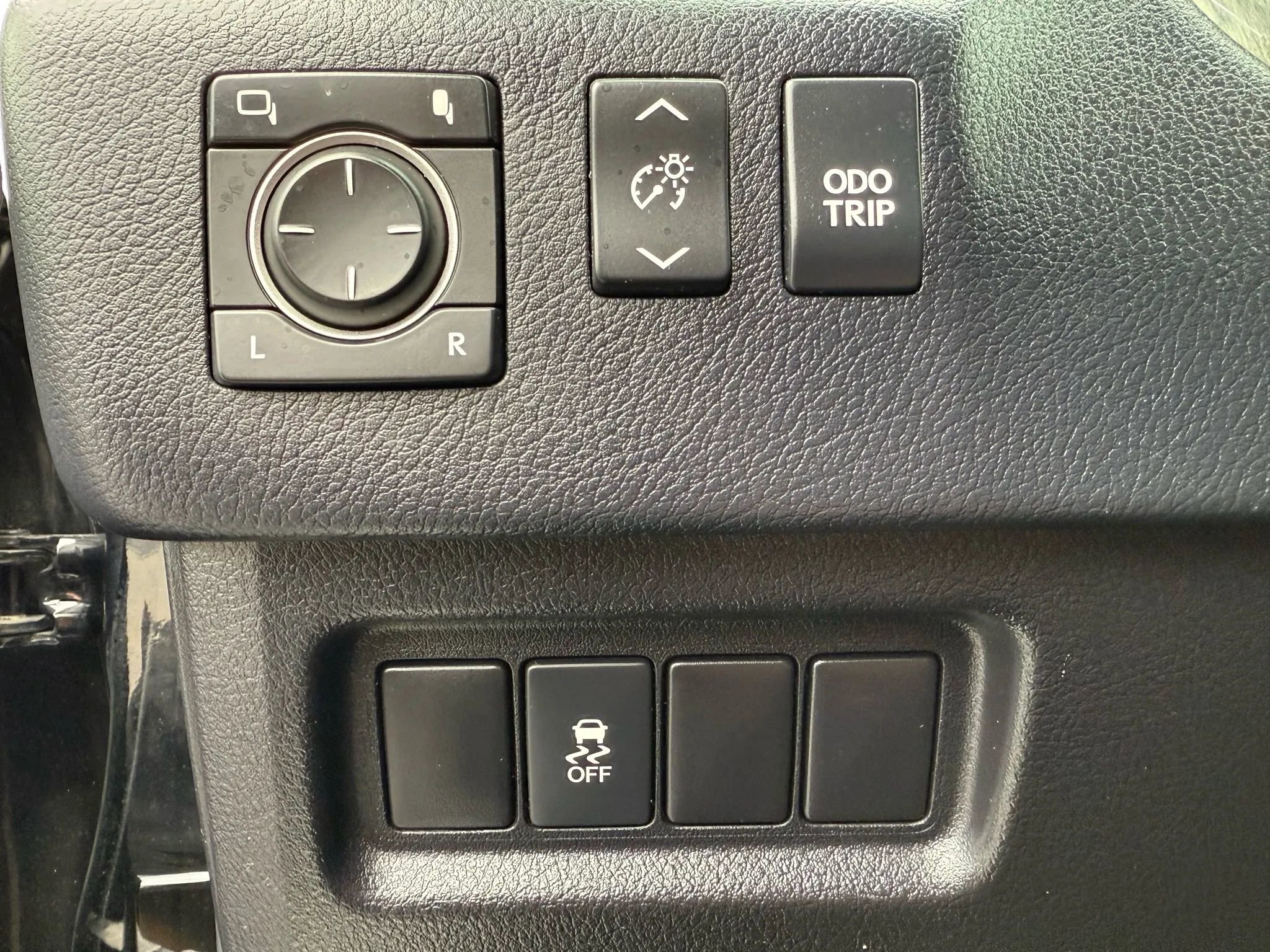 Used 2015 Lexus GX 460 image 26