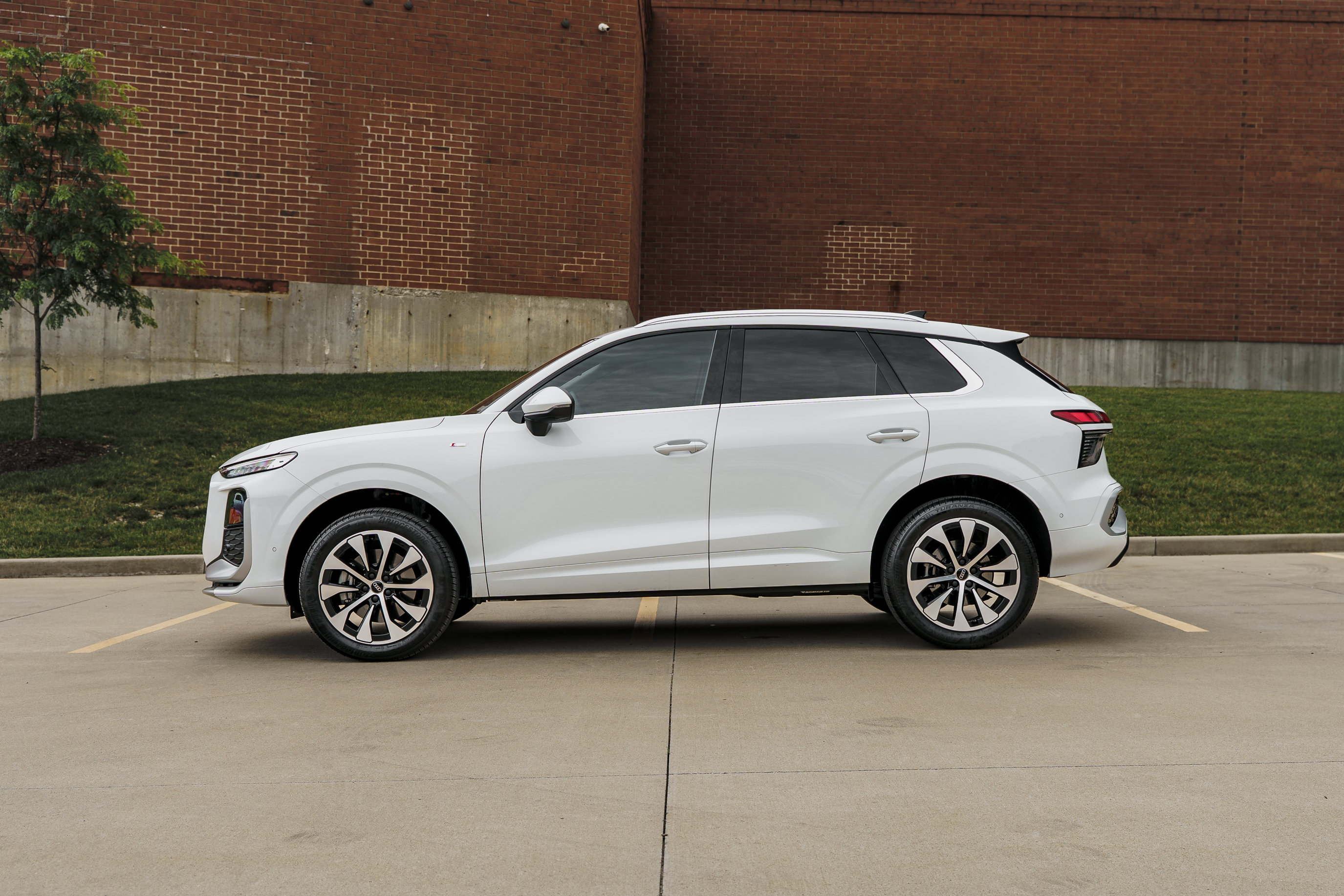 Certified 2026 Audi Q3 quattro 2.0T AWD/4WD image 6