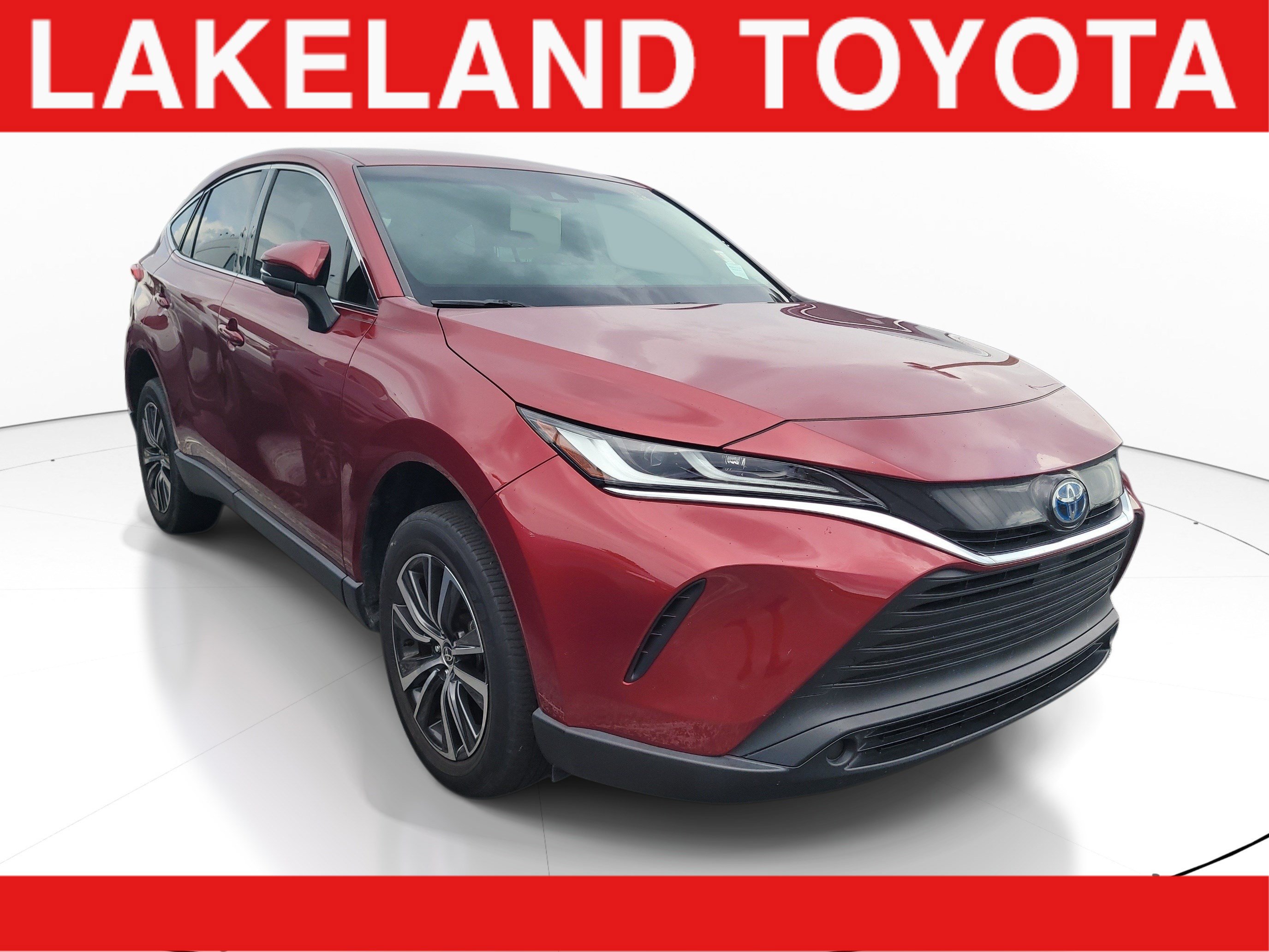 Used 2023 Toyota Venza LE
