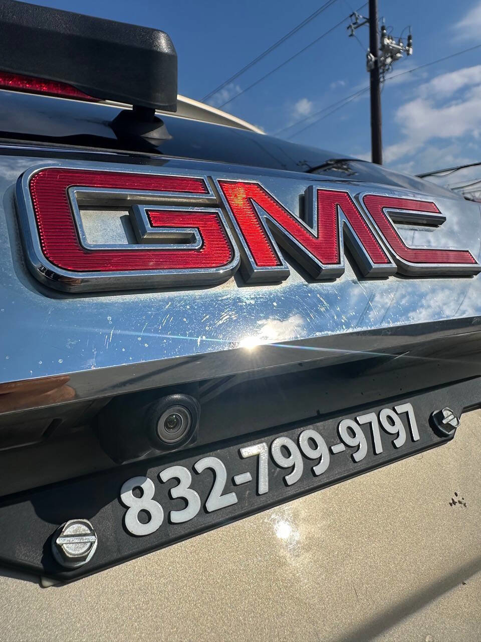 Used 2010 GMC Terrain SLE image 11