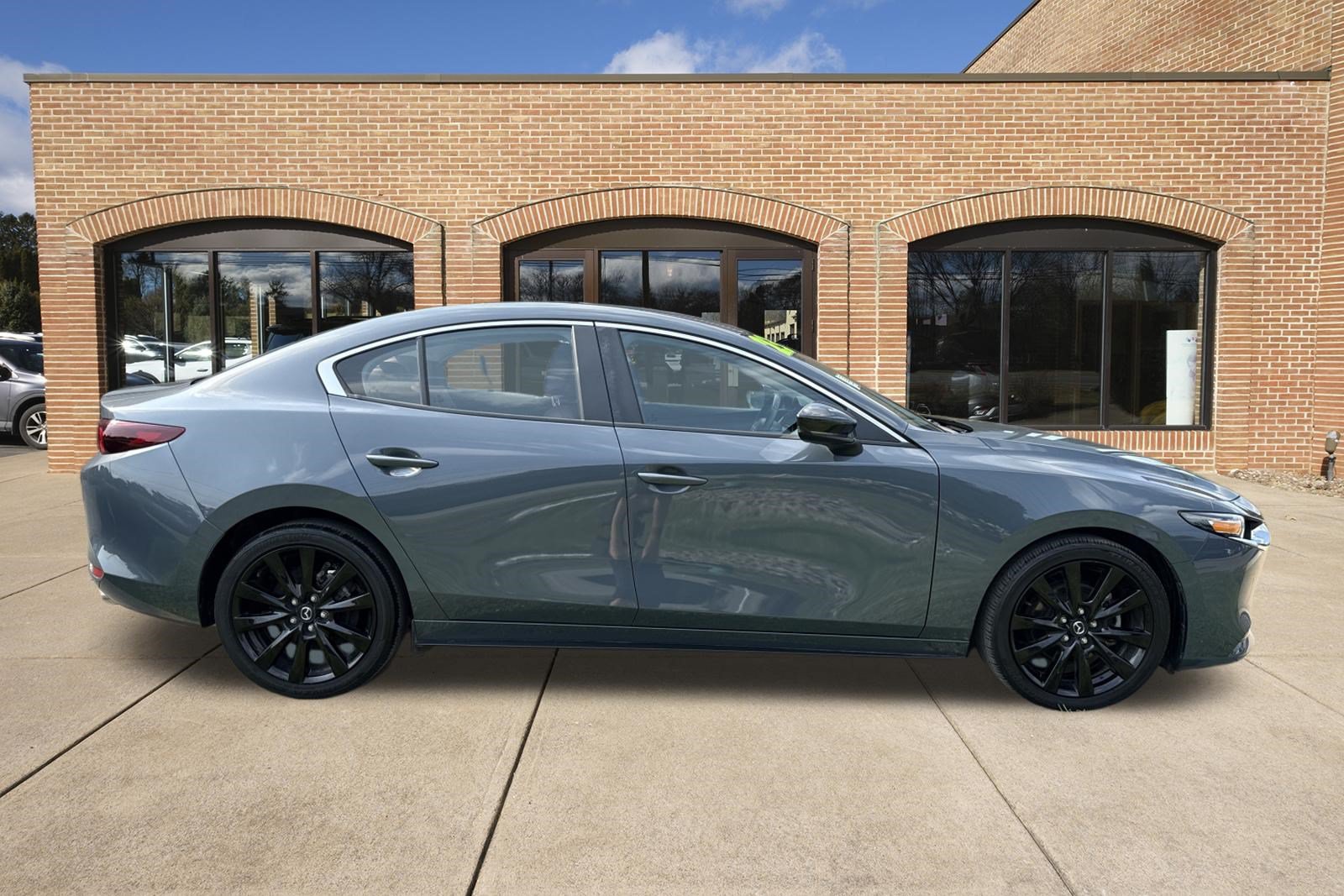 Used 2023 MAZDA MAZDA3 s AWD/4WD video 2