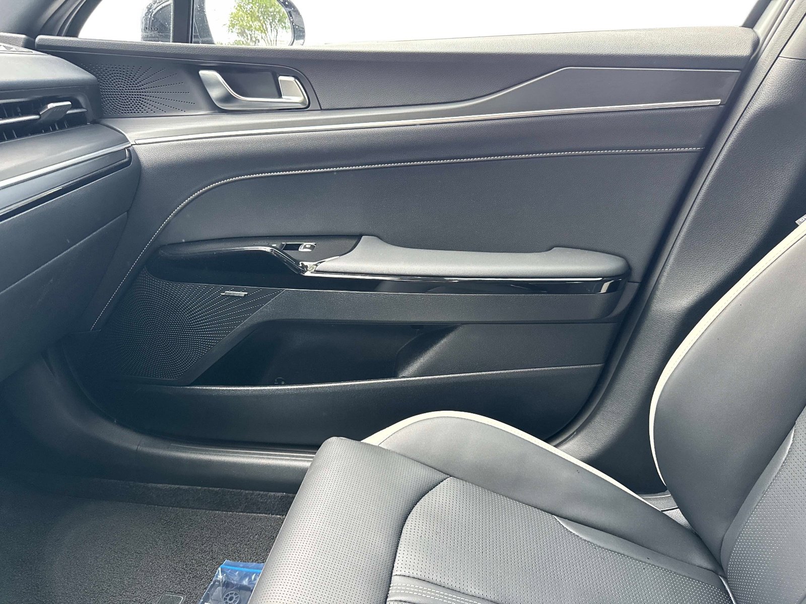 Used 2025 Kia K5 GT-Line w/ GT-Line Premium Package image 22