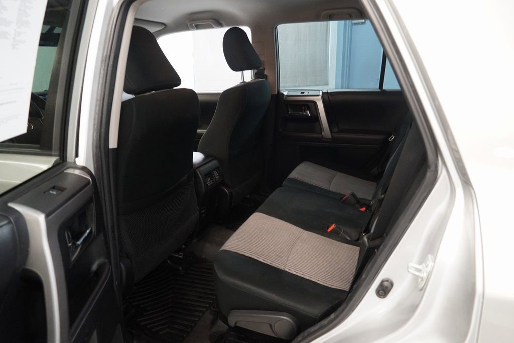 Used 2019 Toyota 4Runner SR5 image 20