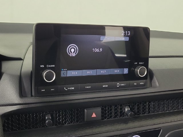 Used 2025 Honda CR-V LX image 27