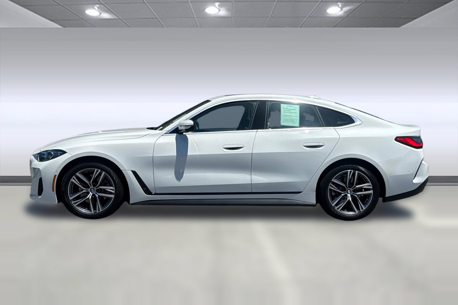 Certified 2024 BMW 430i Gran Coupe w/ Premium Package RWD image 2