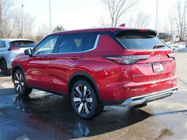 New 2026 Mitsubishi Outlander SE image 2