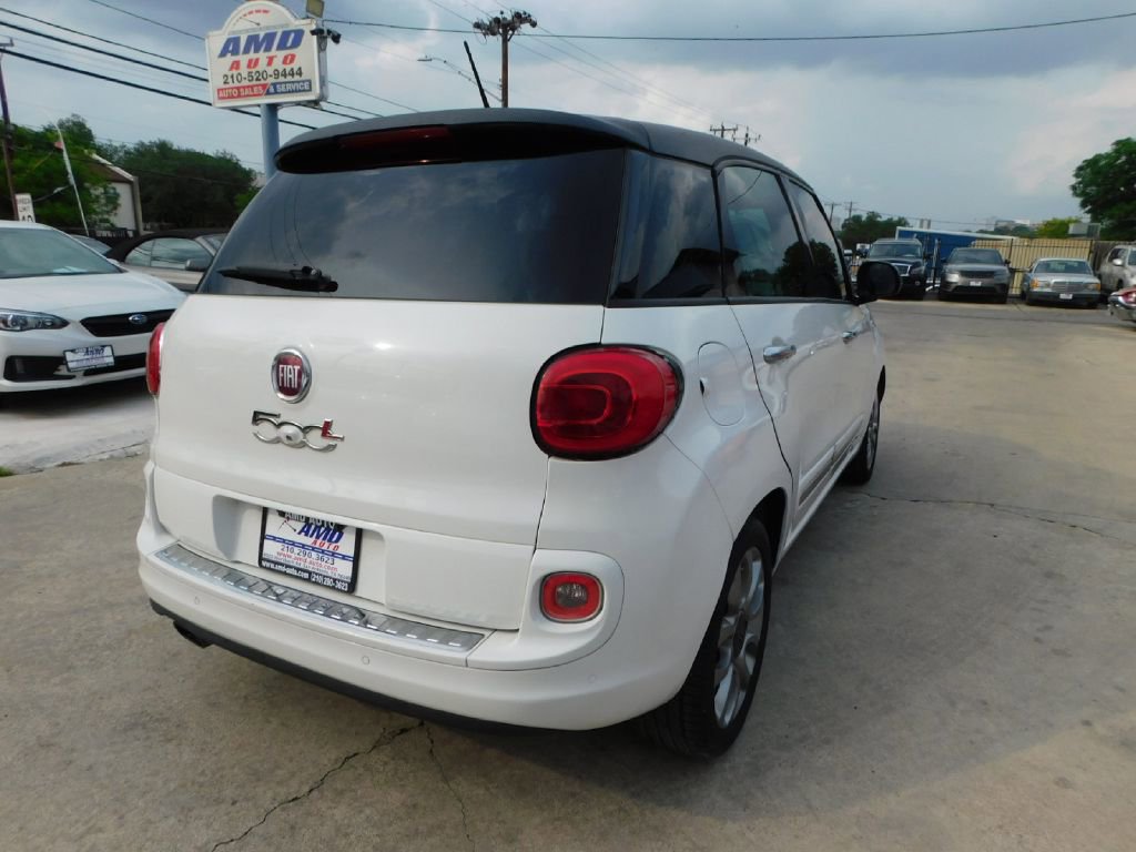 Used 2014 FIAT 500L Lounge FWD image 7